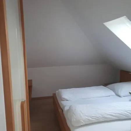 Lila Lägenhet