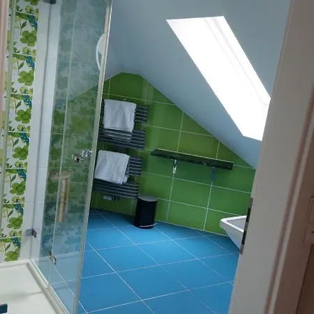Lila Apartment
